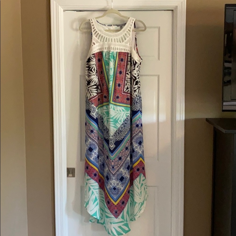 Maxi dress, print with crochet top. Size L